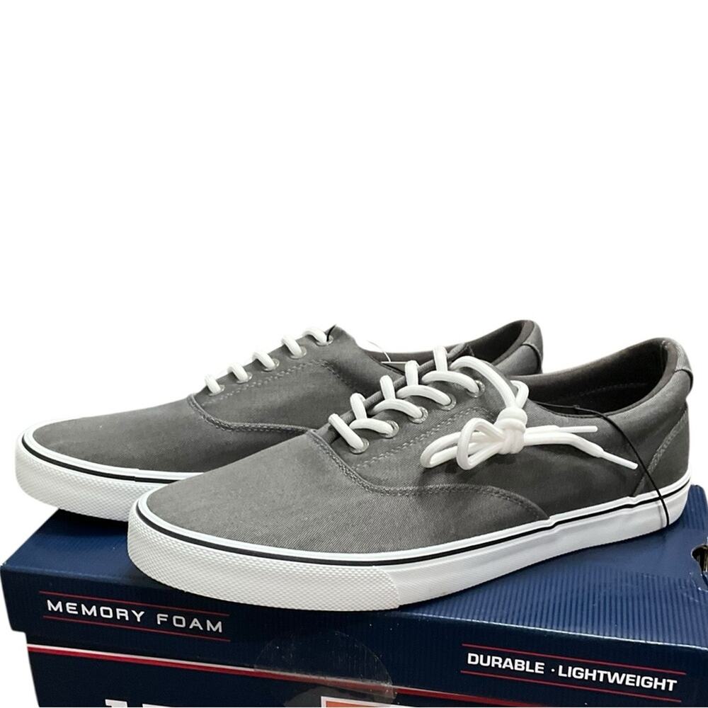 IZOD Men's Canvas Memory Foam Sneakers Grey Size 10.5 NIB